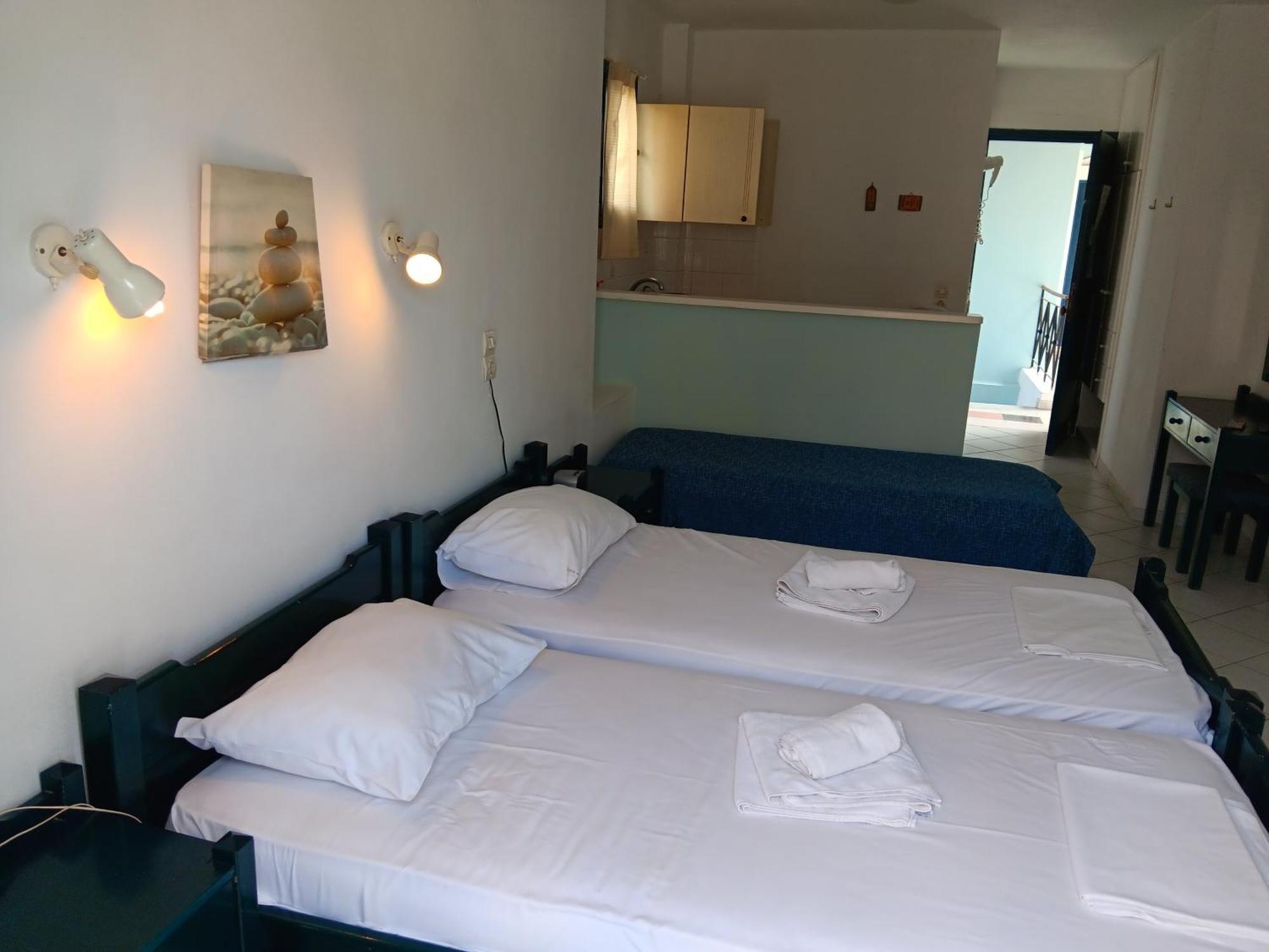 Studio In Agiapelagia For 3 Pers - Crete Agia Pelagia  Exterior foto